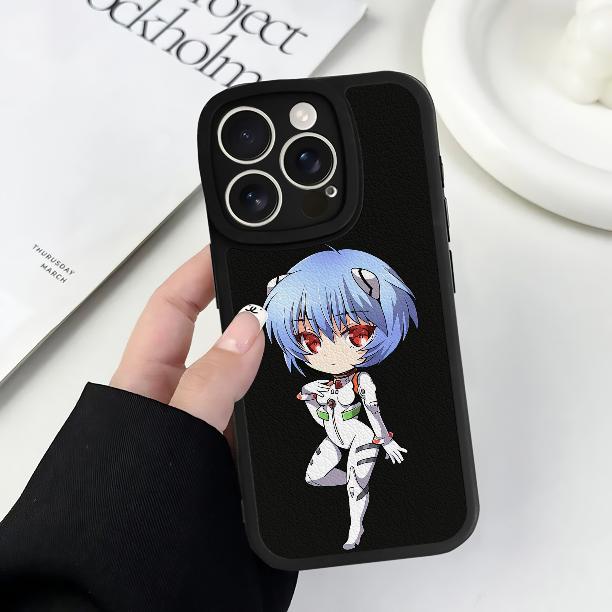 （画像用） EVA 新世紀エヴァンゲリオン 【iPhone 16シリーズ対応】シリコンスマホケース（レザー調） 材質：シリコン